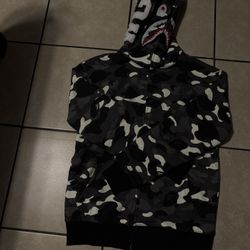 A Bathing ape hoodie camo zip up