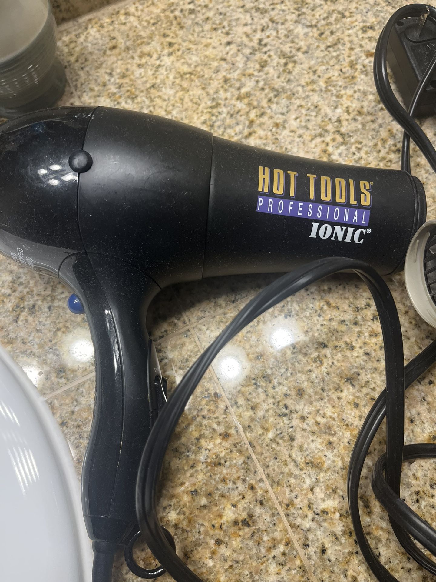 2 Perfect Condition Blow Dryers 1875w Great Deal Hot Tools Professional and Revlon Ceramic Ionic And Accessories