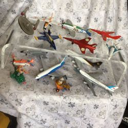 Vintage Collectible Planes