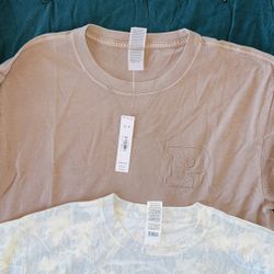 New PINK TEES SIZE SMALL 