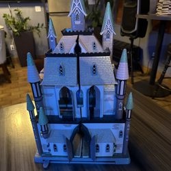 Disney Princess Frozen Castle Doll House.