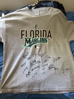 SIGNED FLORIDA MARLINS SHIRT