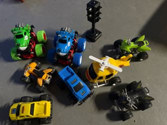 boy’s moster trucks for kids toddler 