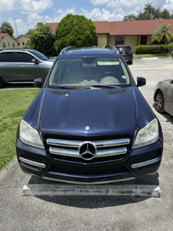 2012 Mercedes-Benz GL-Class