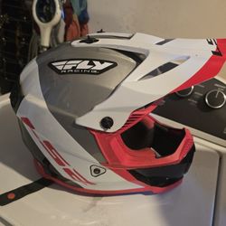 LS2 YOUTH GATE STRIPES HELMET - GLOSS WHITE/RED/BLACK - MX/ATV/OFFROAD
