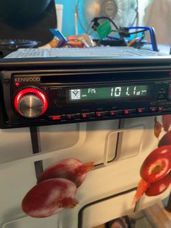 Kenwood stereo 50watts x4 loud