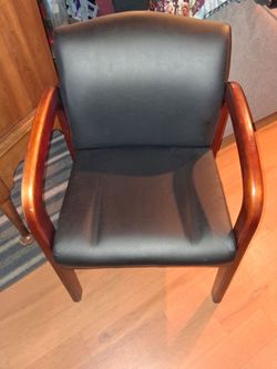 Nice Black Leather Chair