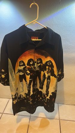 Y2K Kiss Button Up Shirt XL