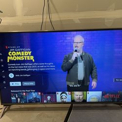 LG 50IN SmartTV 