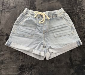 Madden Girl Light Wash Jean Shorts with Drawstring