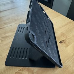 iPad Pro 12.9 inch Magnetic Case