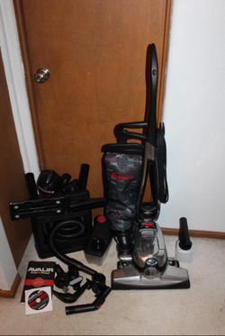 KIRBY AVALIR  Upright Vacuum cleaner 100 year G10d With tool set Great Condition