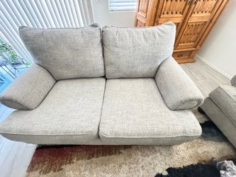 Long couch & Loveseat Set $1,000