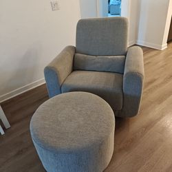 Gliding Rocking Chair With Ottoman 