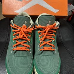 Jordan 3 Nina Chanel Size 9 Read Description 