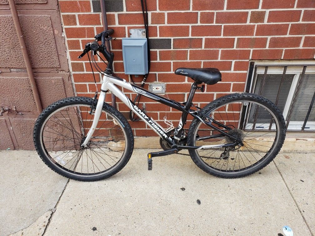 Gary Fisher Tarpon bike