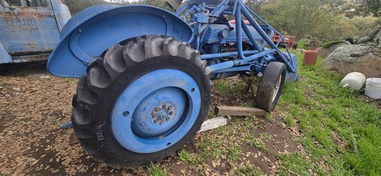 blue Ford 9N tractor,Allis-Chalmers B tractor