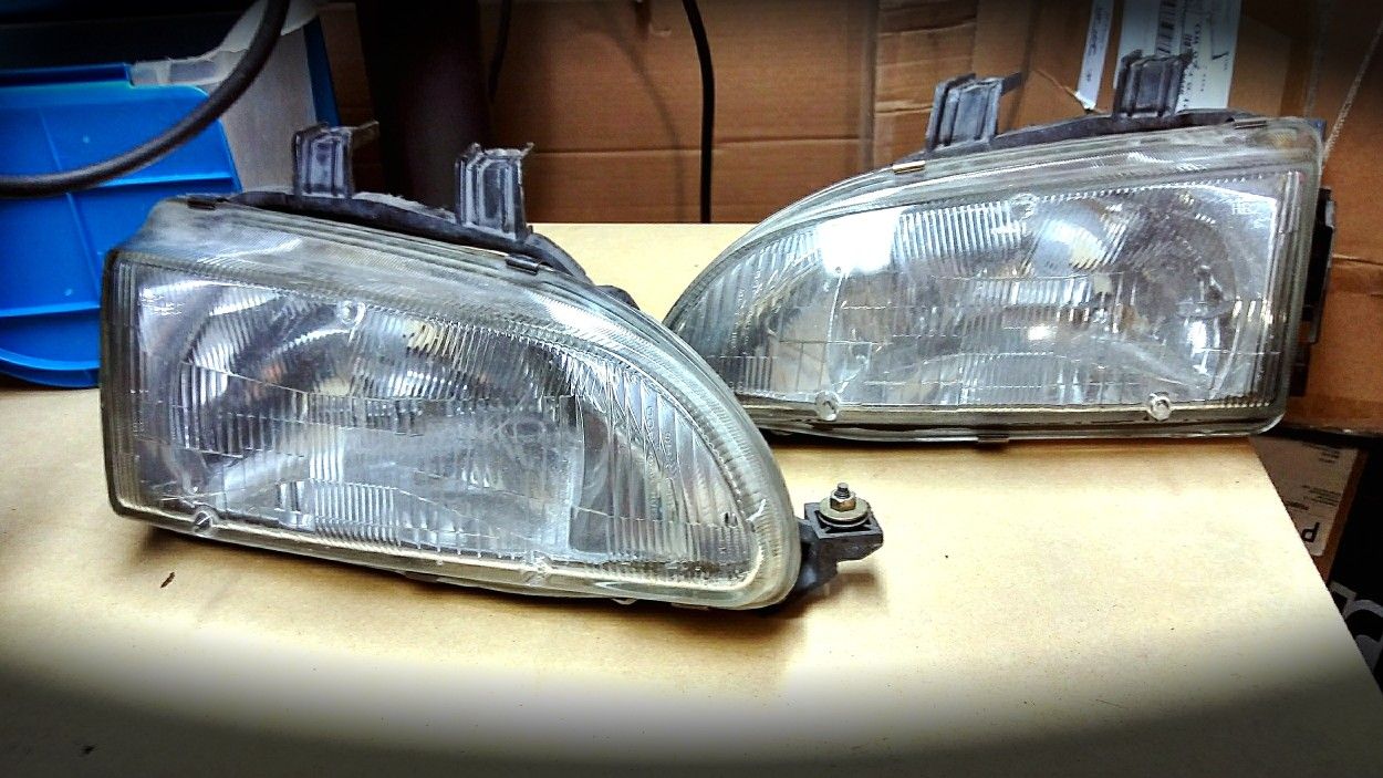 1992-1995 Honda Civic OEM Stanley Headlights - 2DR Coupe / 3DR Hatchback - Great Condition!