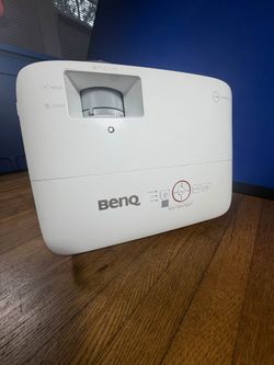 BenQ MH(contact info removed)P DLP Projector