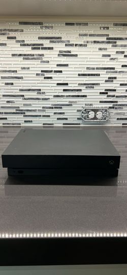 XBox 1X 1 Terabyte