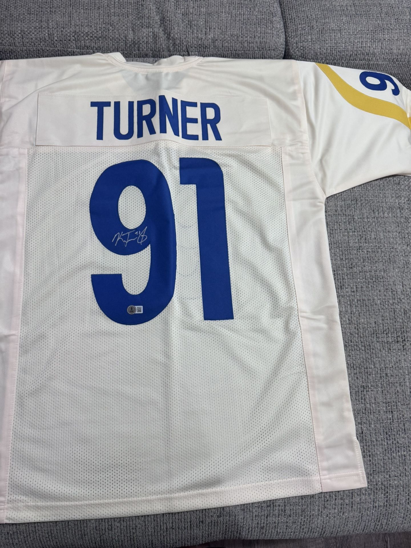 Kobie Turner Signed Autograph Cream Color Custom Jersey - Beckett Coa - LA Rams
