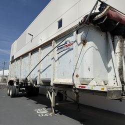 2002 Clement Highside Trailer