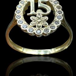 ANILLO XV AÑOS ORO 10K