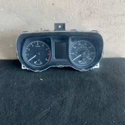 16-18 Nissan Titan Cluster 2016 2017 2018