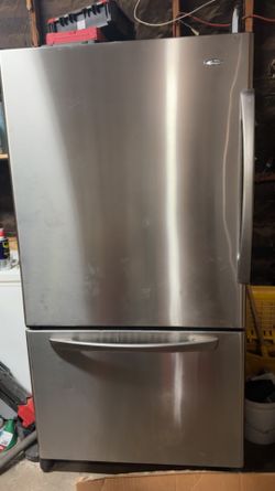 Amana Refrigerator