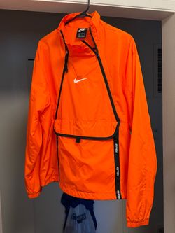 Men’s Nike jacket size medium