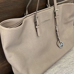 Michael kors Tote