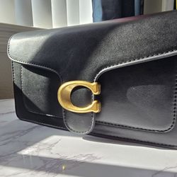 Black Purse