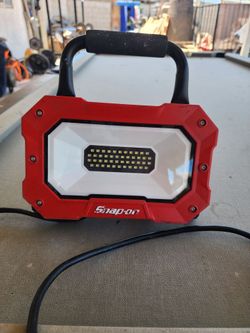 Snap on lamp