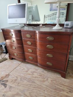 Vintage Henredon 12 Drawer Dresser W Mirror