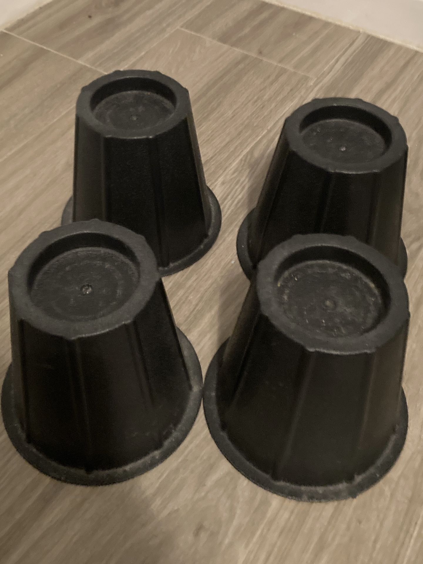 Bed Risers 6 Inch, Heavy Duty Circle Furniture Frame Lift for Couch, Chair, Desk, Sofa and Bunk Bed