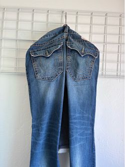 True Religion Ricky Big T size 34 men’s Jeans