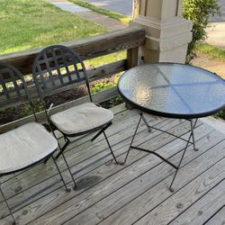 Patio set 