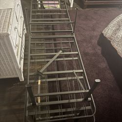 Queen Size Metal Frame Platform Bed