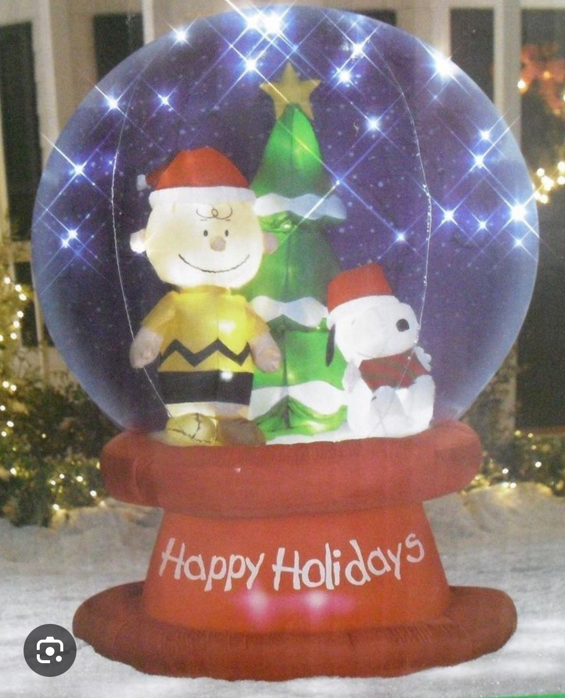 Snoopy Christmas Snow Globe