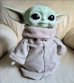Plush Toy Star Wars Mandalorian Baby Grogu Yoda 12 Inch Tall 2019