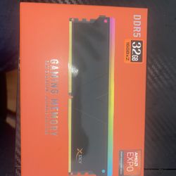 32 Gb Ram , Ryzen 5 9600x And Msi Liquid Cooler