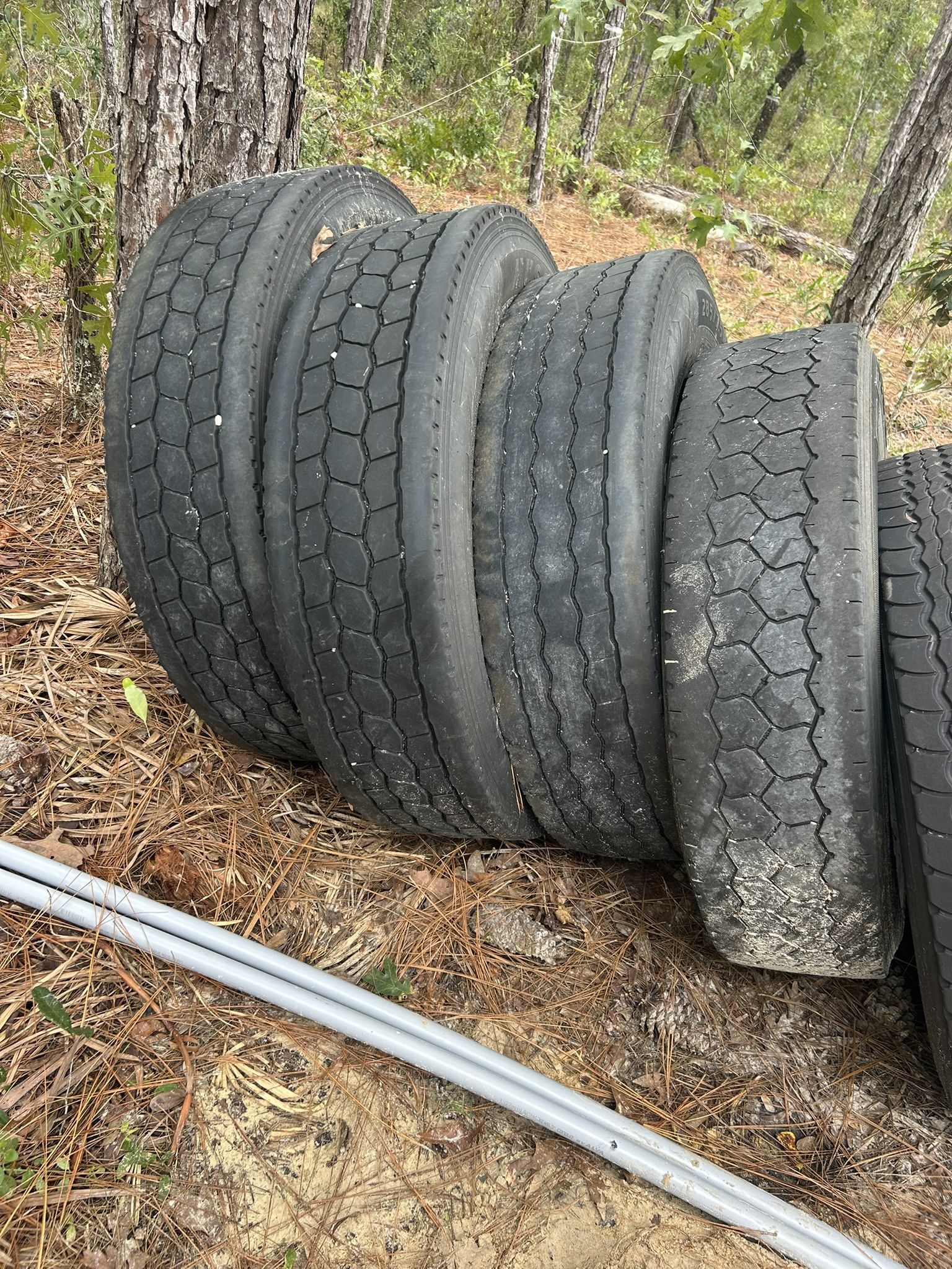 semi truck tires