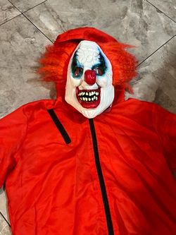 Scary clown costume size Large