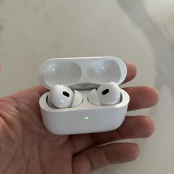 AirPods Pro 2 USB-C