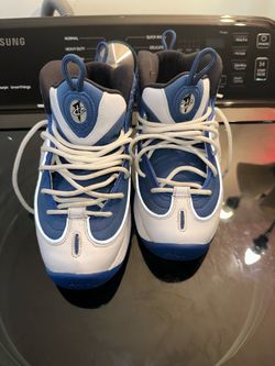 Nike men’s Blue and white sneakers
