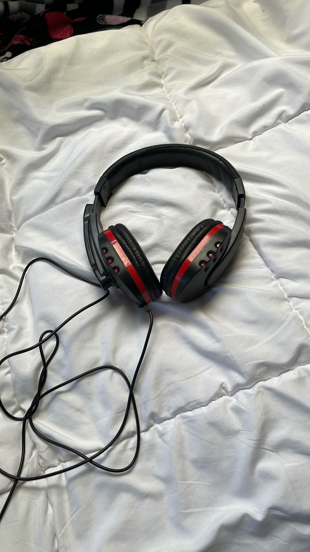 Headphones With Mic