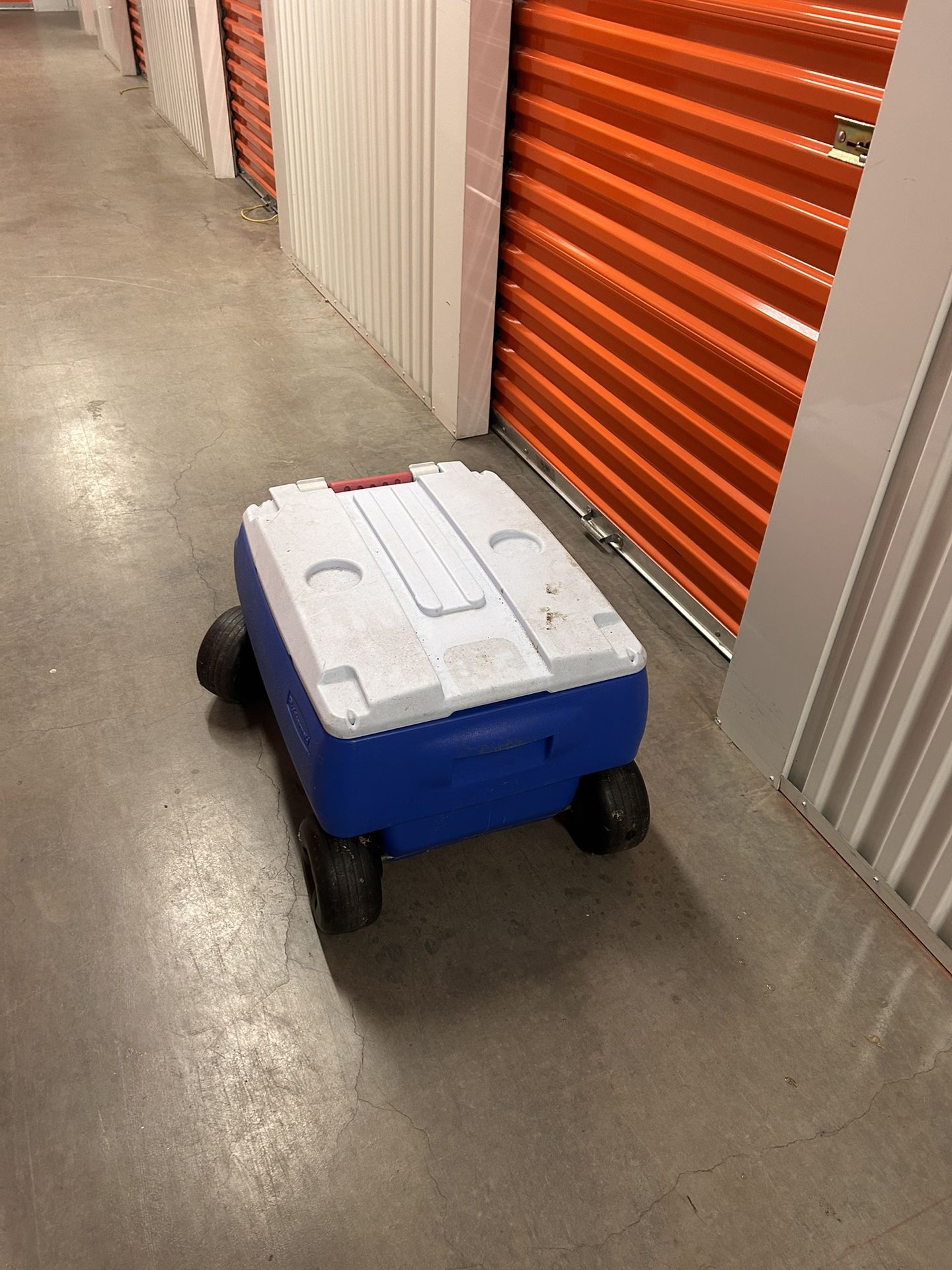 Cooler An Tent