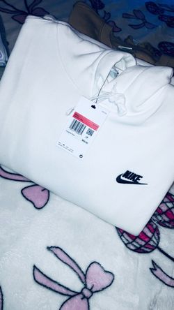 Brand new ✨✨🔥🔥NIKE sweaters/Hoodies/zip-up hoodies