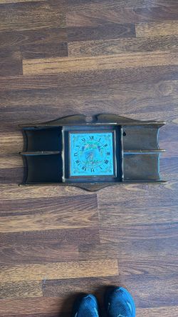 Shelf Clock 