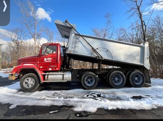 1988 Frieghtliner FLC-112SD